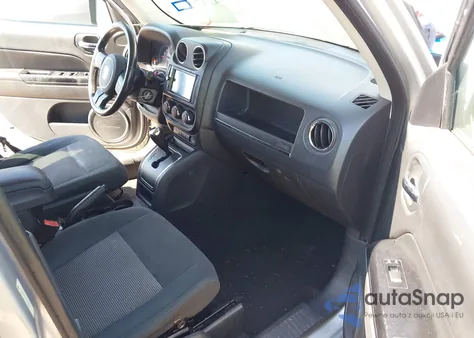 2011 Jeep Patriot Sport z USA, uszkodzony, nr VIN 1J4NF1GB4BD256276